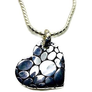 Silver Tone Reptile Pattern Heart Necklace